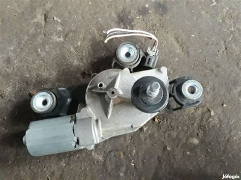 Hátsó ablaktörlő motor