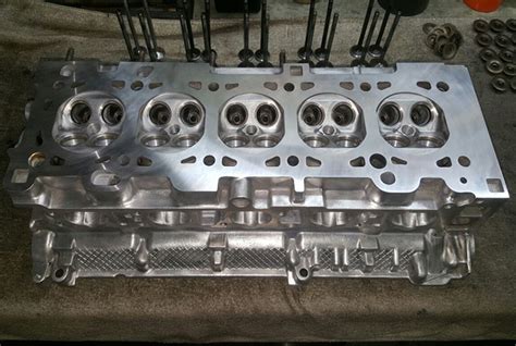 Hengerfej javítása