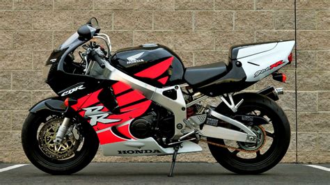 Honda CBR900RR