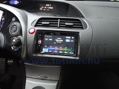 Honda Civic fejegység