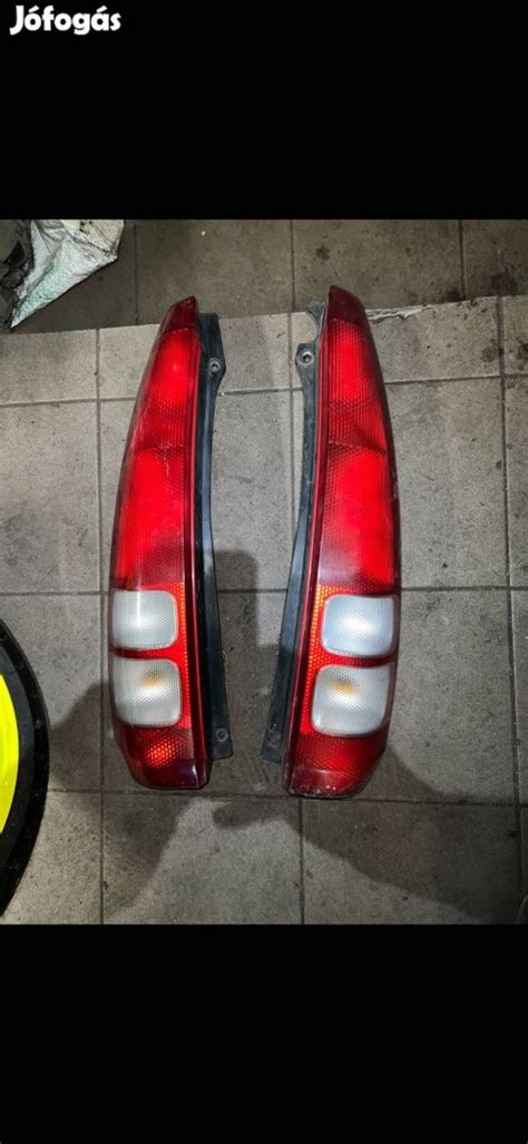 Honda Clarity hátsó lámpák