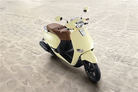 Honda Giorno Crea robogó