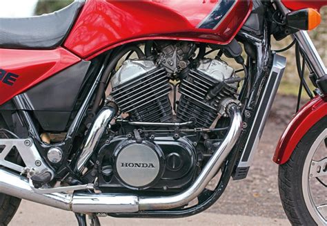 Honda VT500E Engine