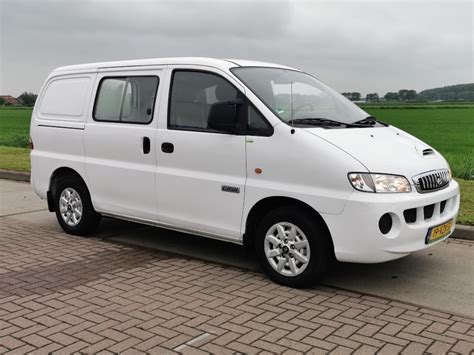 Hyundai H200