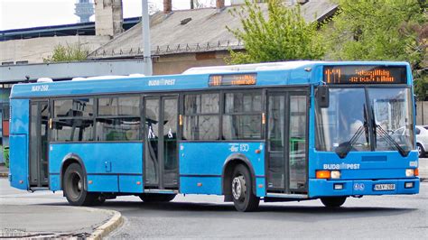 Ikarus 412