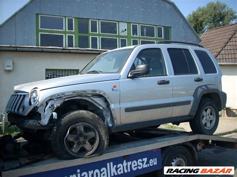 Jeep Cherokee Alkatrészek