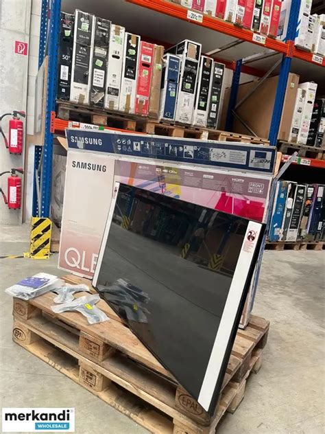 Különböző márkájú csomagtér teleszkópok