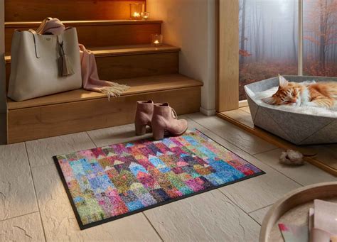 Különböző mintázatú lábtörlők