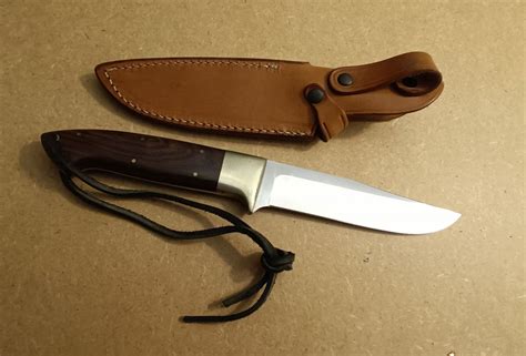 Különböző vadászkés típusok