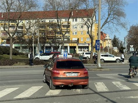 Különböző vezetési körülmények