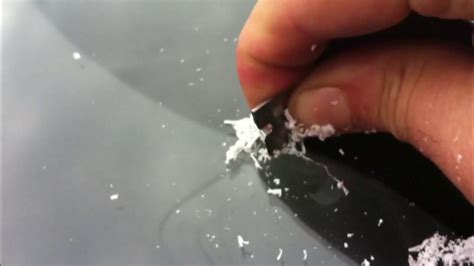 Kőfelverődés a szélvédőn