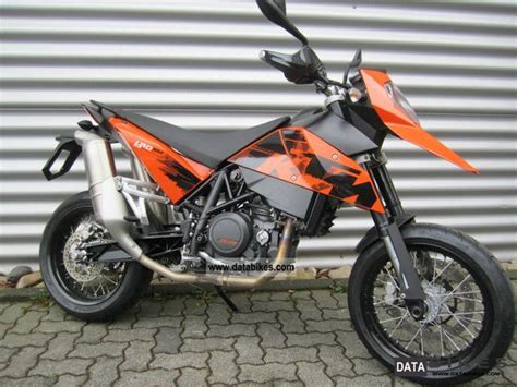 KTM 690 SM Supermoto