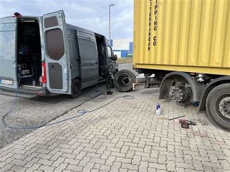 Kamion defektjavítás