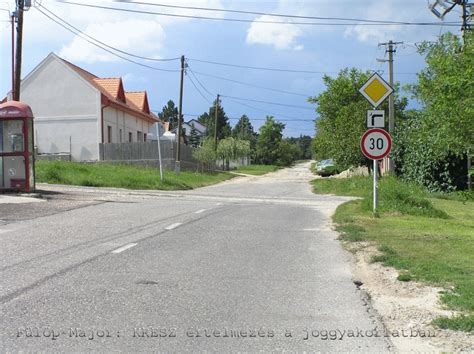 Kanyarodó főútvonal