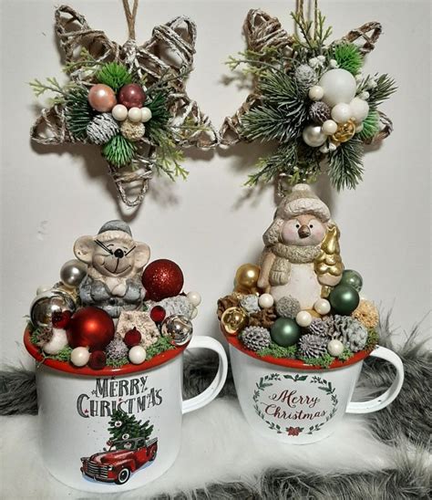 Karácsonyi dekorációk az autón