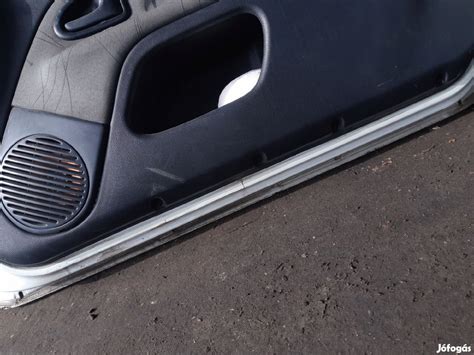 Kerékjárati burkolat