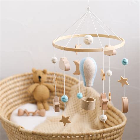 Kiságyforgó rögzítése