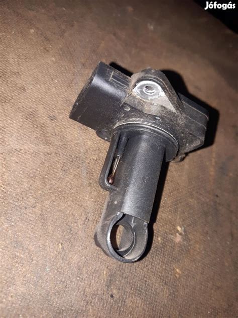 Légtömegmérő elhelyezkedése a motorban