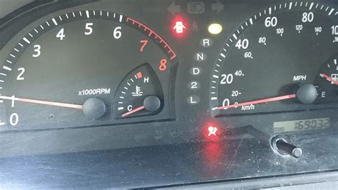 Légzsák inaktivitására figyelmeztető lámpa