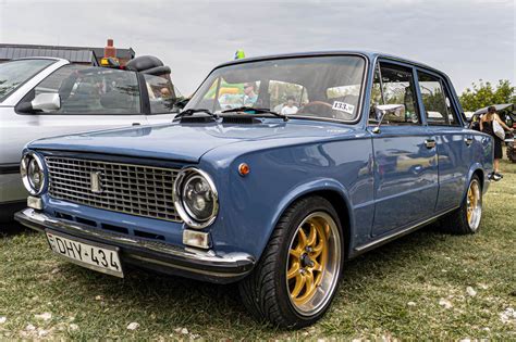 Lada 1200 autóhangszóró beszerelése