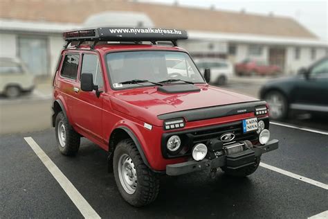 Lada Niva Alkatrészek
