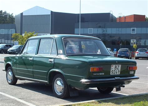 Lada VAZ-21011