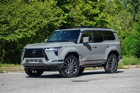 Lexus GX terepen