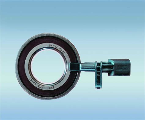 Magnetorezisztív kerékforgás-érzékelő és mágneses csapágy-tömítőgyűrű