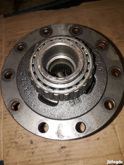 Mazda B2500 első differenciálmű