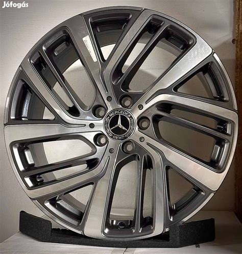 Mercedes AMG Alufelnik