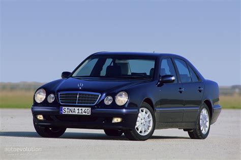 Mercedes Benz E W210