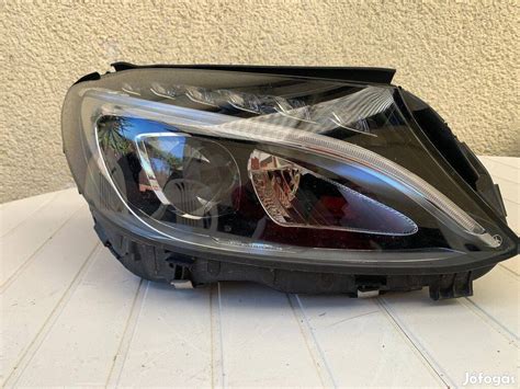 Mercedes C 200 első lámpa