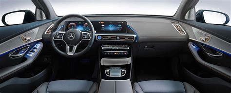 Mercedes EQC interior