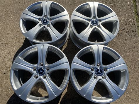 Mercedes Felni Méretek