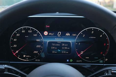 Mercedes G műszerfal