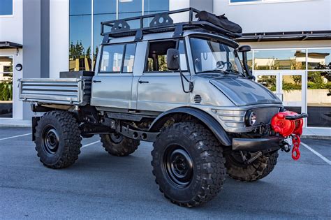Mercedes Unimog Doka