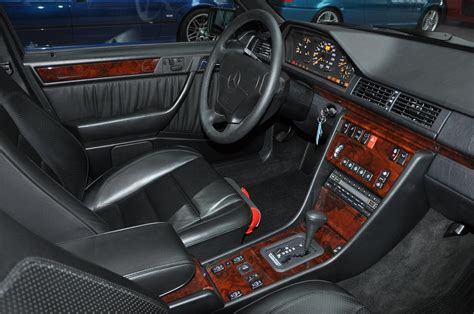 Mercedes W124 Interior