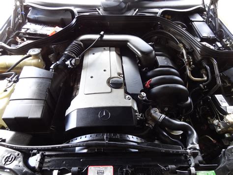 Mercedes W124 motor