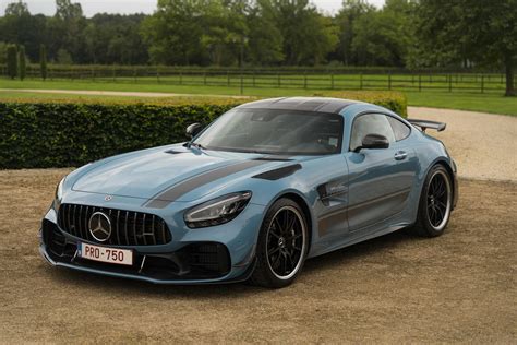 Mercedes-AMG GT R PRO távirányítós modell