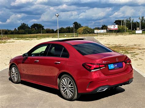 Mercedes-Benz A 250e Limuzin