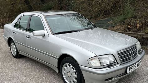 Mercedes-Benz C180 W202