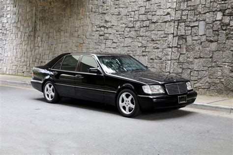Mercedes-Benz W140 S600