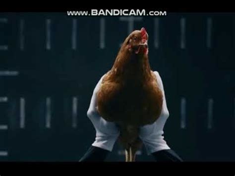 Mercedes-Benz csirke reklám