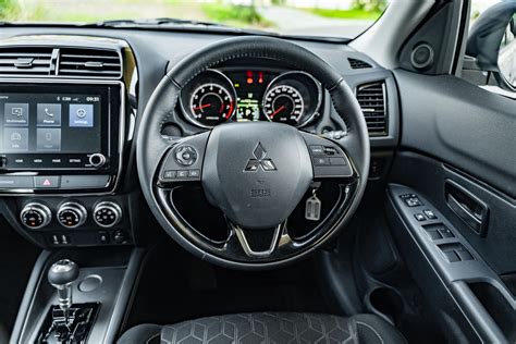 Mitsubishi ASX légterelő