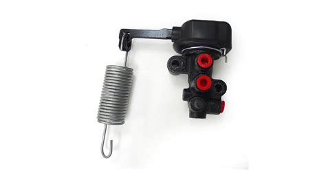 Mitsubishi Pajero fékerőszabályzó