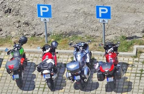 Motoros parkolás Szegeden