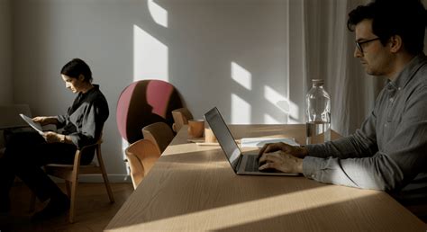 Motorszerelő munkában