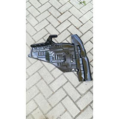 Motorvédő műanyag