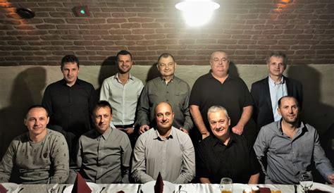 Neon Autósiskola Debrecen