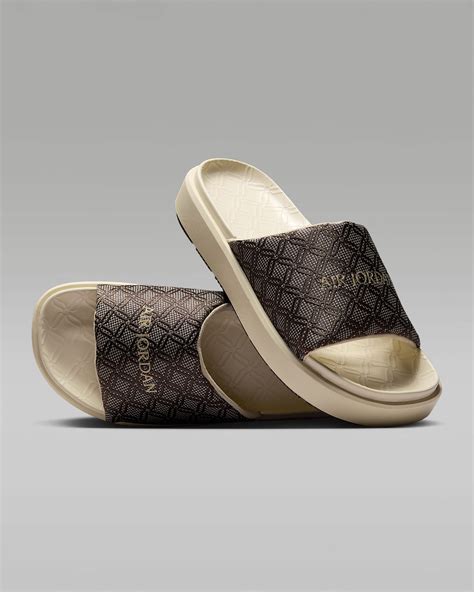 Nike Jordan Sophia női papucs